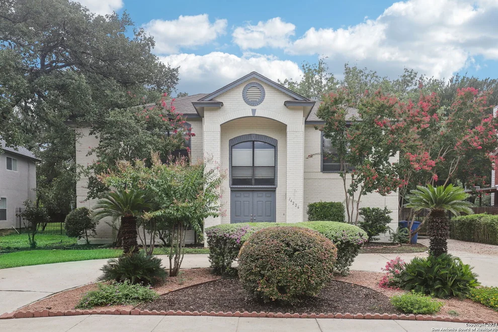 Unit for sale at 14226 Emerald Hill Dr, San Antonio, TX 78231