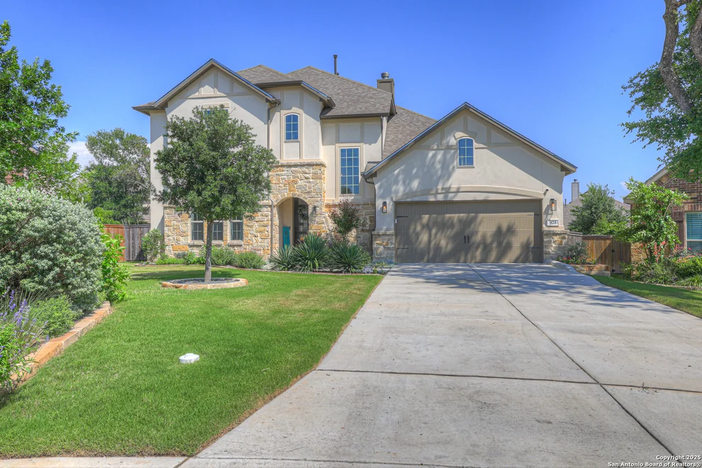 Unit for sale at 928 Colony Inn, New Braunfels, TX 78132
