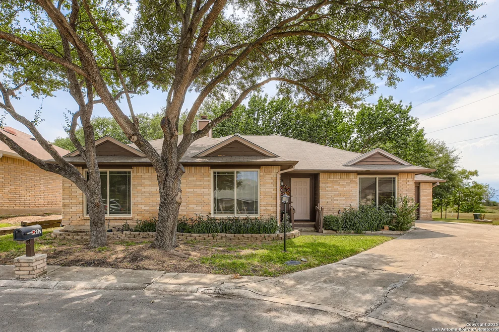 Unit for sale at 3917 Pecan Ct, Schertz, TX 78108