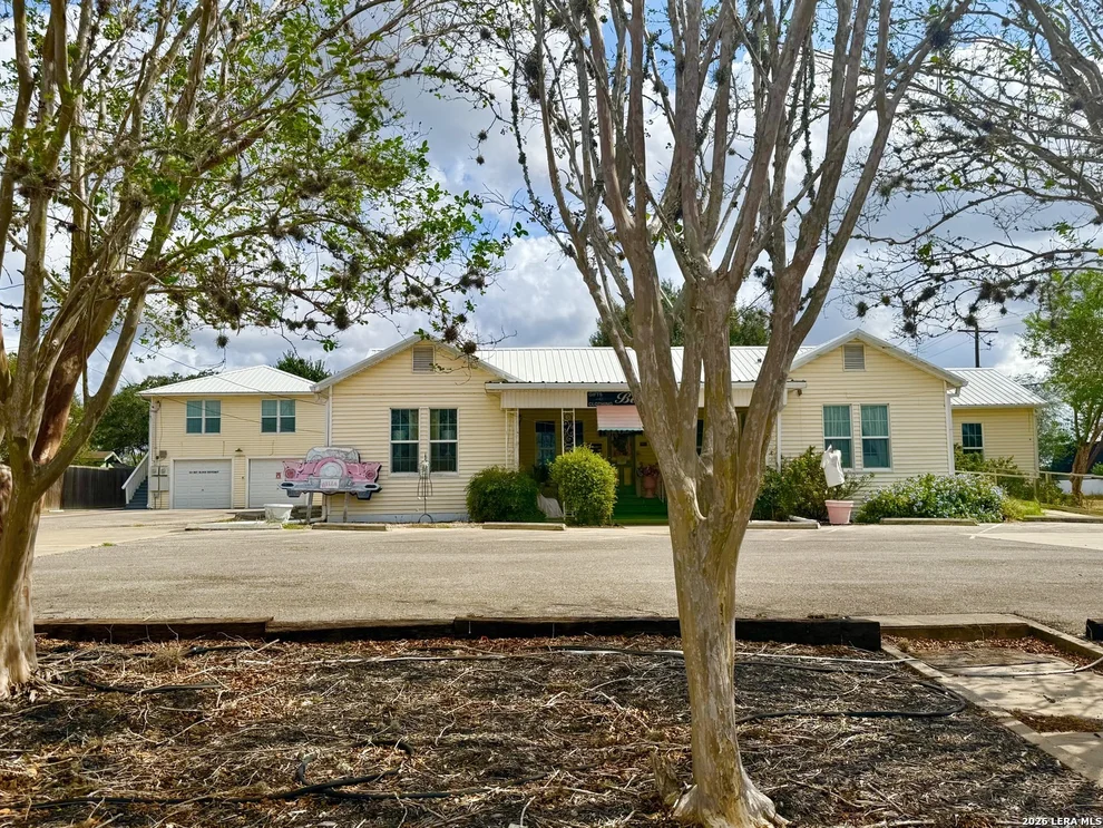 Unit for sale at 109 S KATHLEEN ST, Beeville, TX 78102