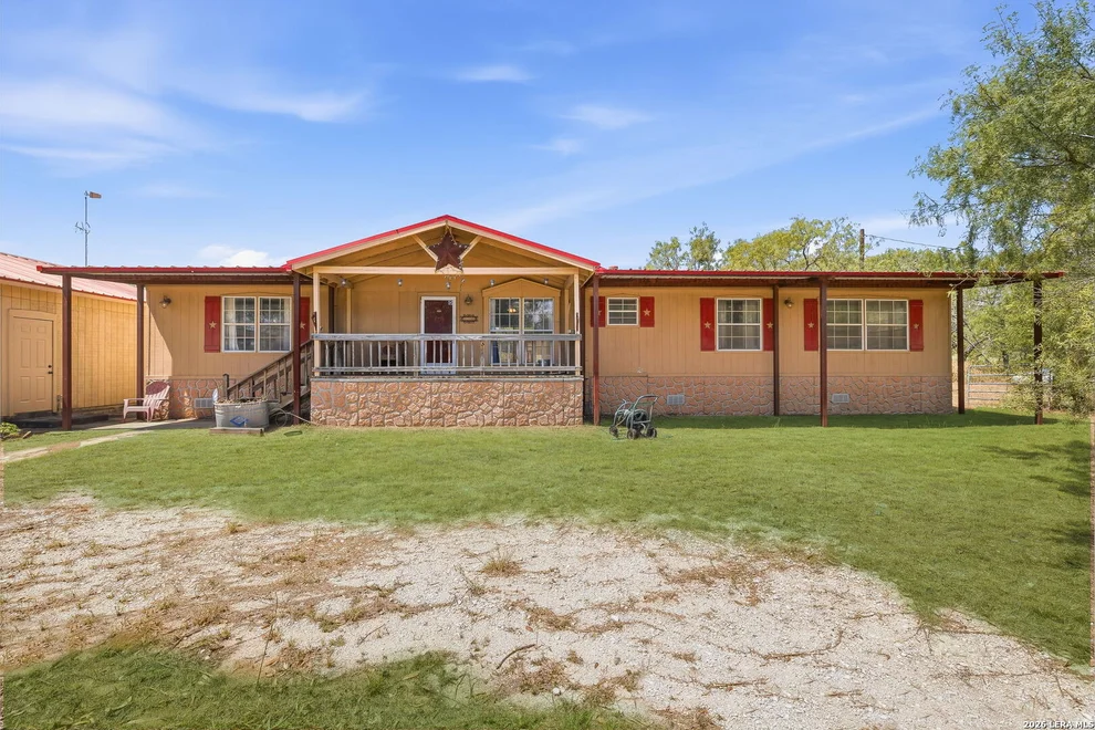 Unit for sale at 994 Quail Run, Lytle, TX 78052