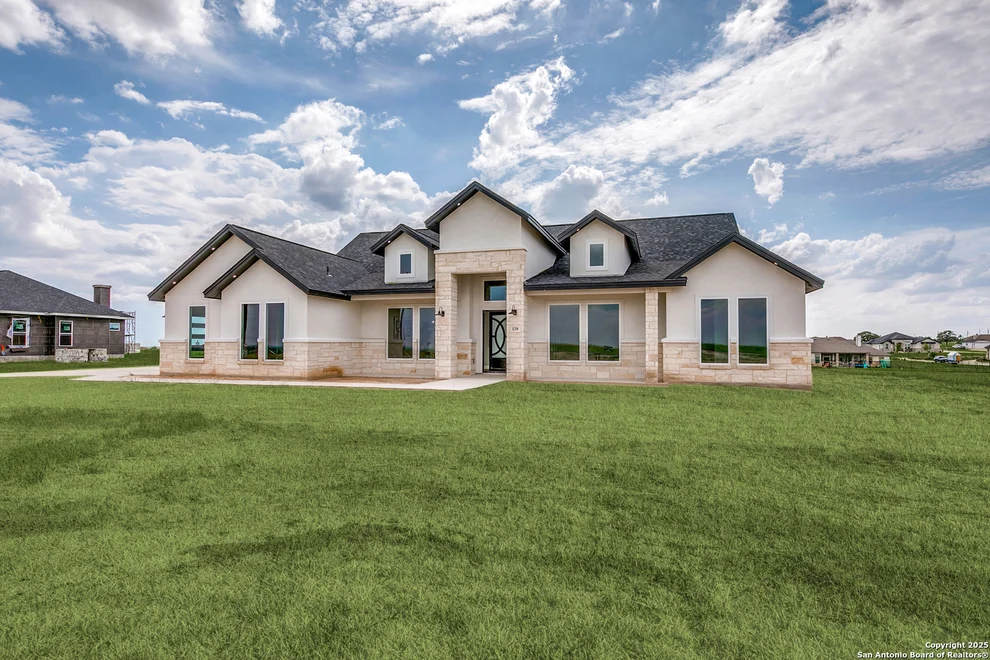 Unit for sale at 120 Sunset, La Vernia, TX 78121