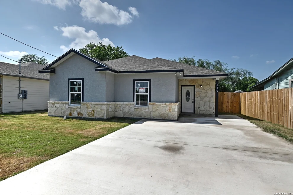 Unit for sale at 870 W Southcross Blvd, San Antonio, TX 78211
