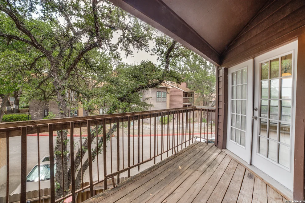 Unit for sale at 8633 Datapoint Dr, San Antonio, TX 78229