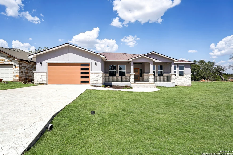 Unit for sale at 206 Desert Rose S, Horseshoe Bay, TX 78657