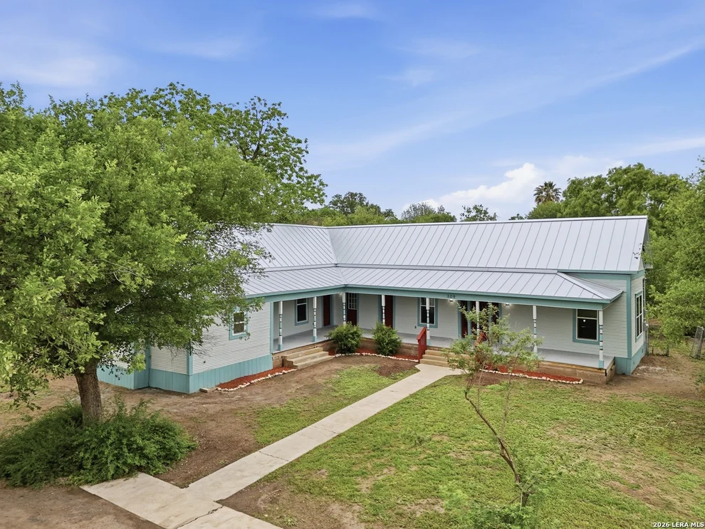 Unit for sale at 309 E Houston Street, Knippa, TX 78870