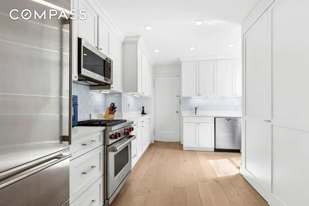 Unit for sale at 514 W End Avenue, Manhattan, NY 10024