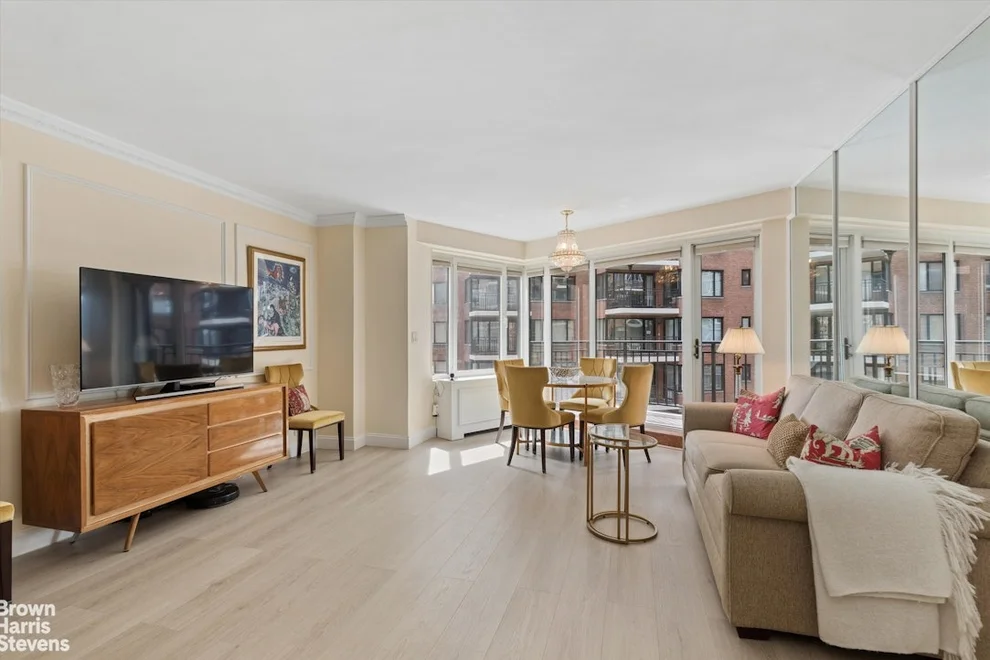 Unit for sale at 60 SUTTON Place S, Manhattan, NY 10022