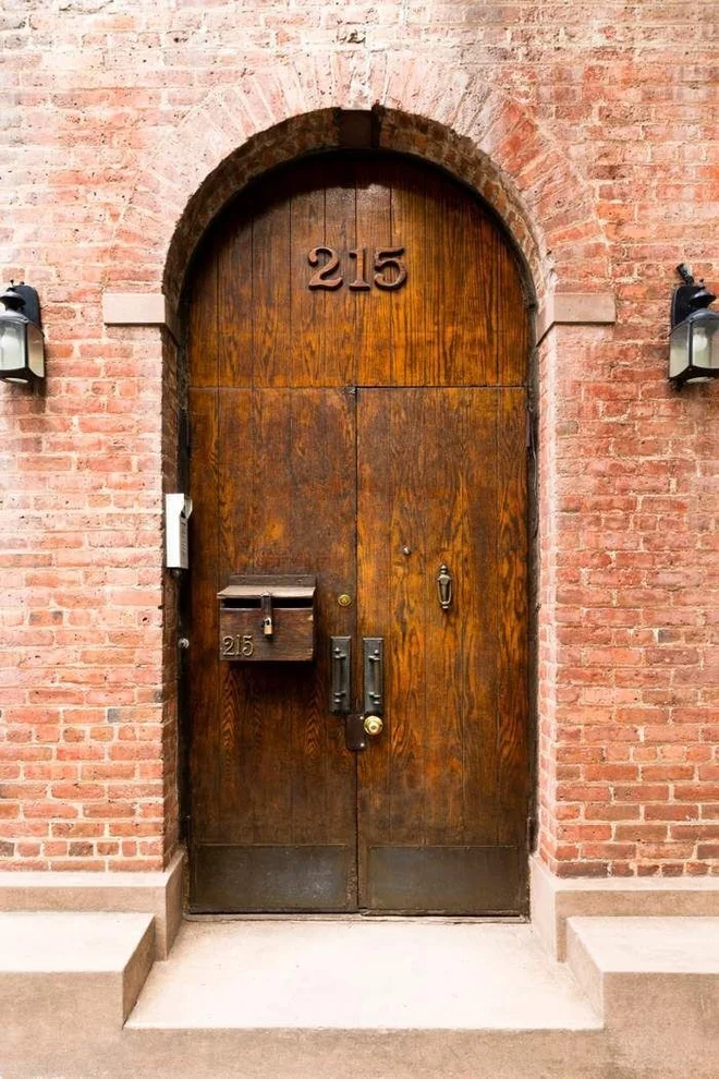 Unit for sale at 215 W 11TH Street, Manhattan, NY 10014