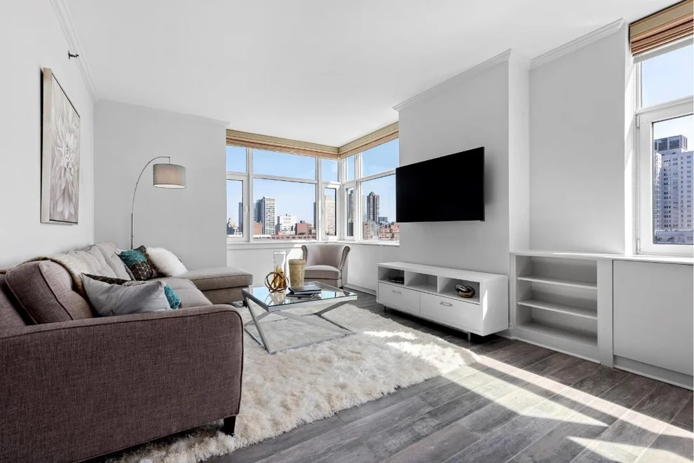 Unit for sale at 404 E 76th Street, Manhattan, NY 10021