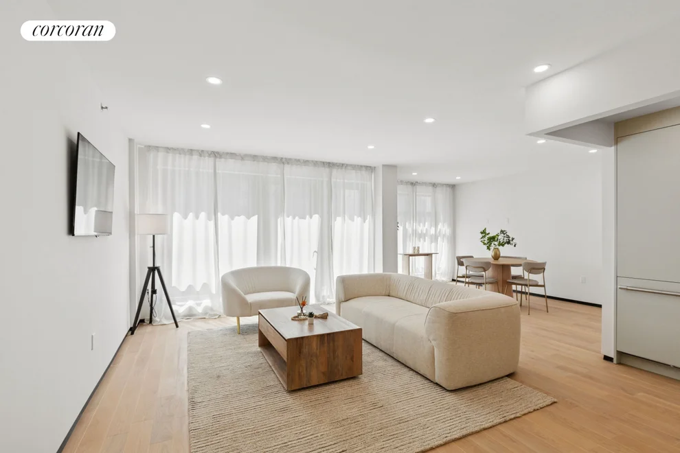 Unit for sale at 350 W 44TH Street, Manhattan, NY 10036