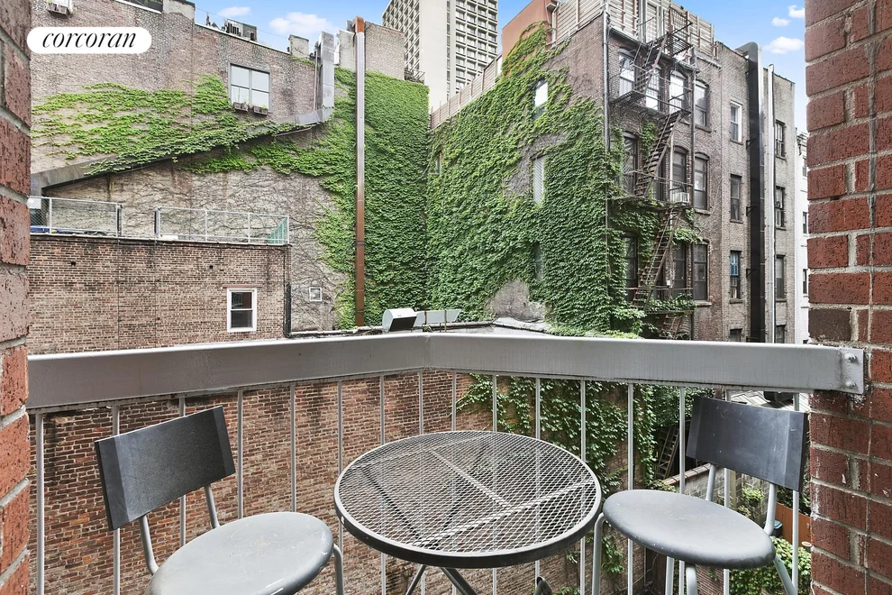 Unit for sale at 184 Thompson Street, Manhattan, NY 10012