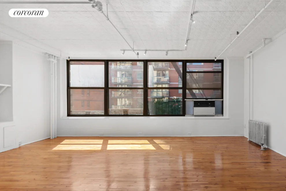 Unit for sale at 25 W 15TH Street, Manhattan, NY 10011