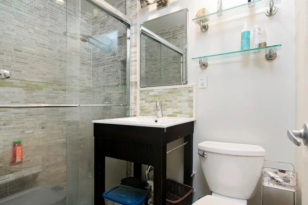 Unit for sale at 240 E 46th Street, Manhattan, NY 10017