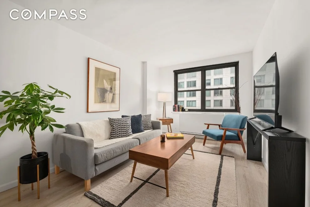 Unit for sale at 200 E 24th Street, Manhattan, NY 10010