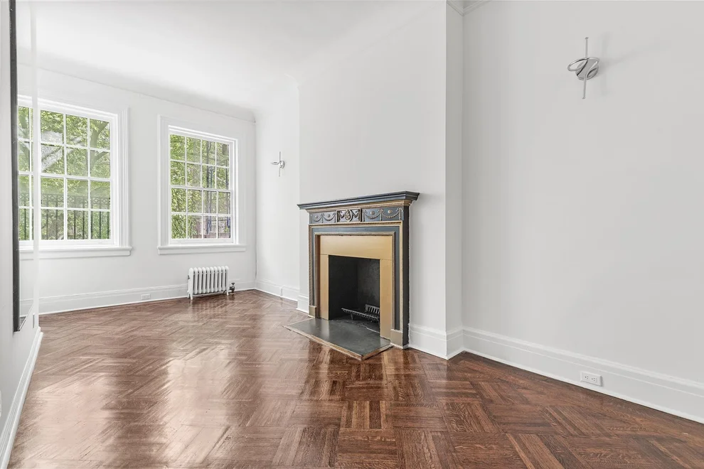 Unit for sale at 44 E 65TH Street, Manhattan, NY 10065