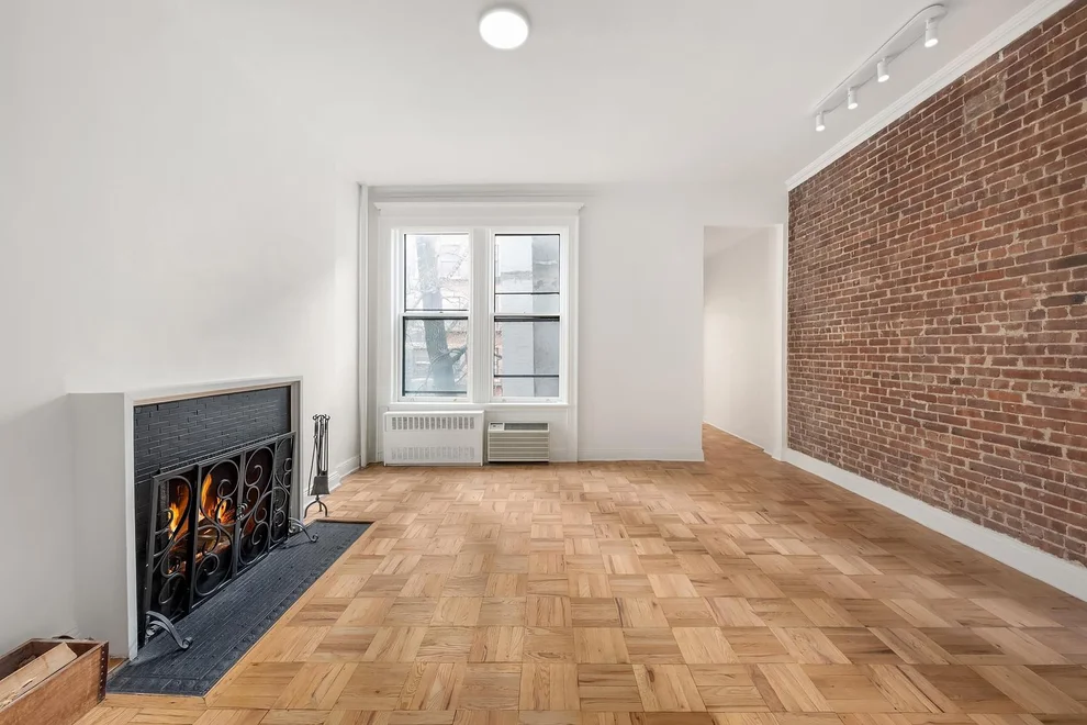 Unit for sale at 62 W 87TH Street, Manhattan, NY 10024