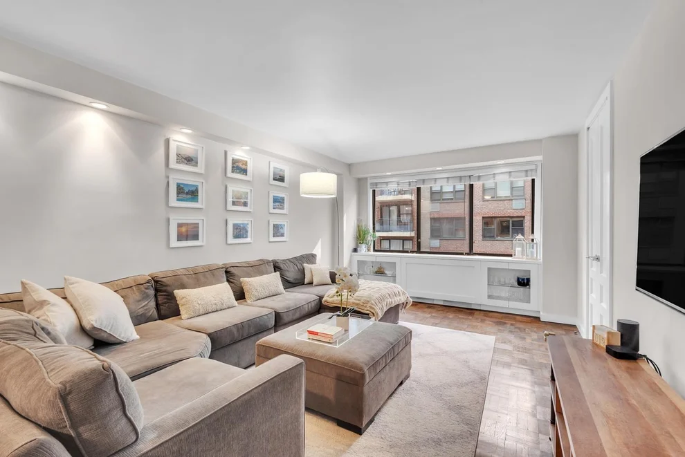 Unit for sale at 345 E 73RD Street, Manhattan, NY 10021