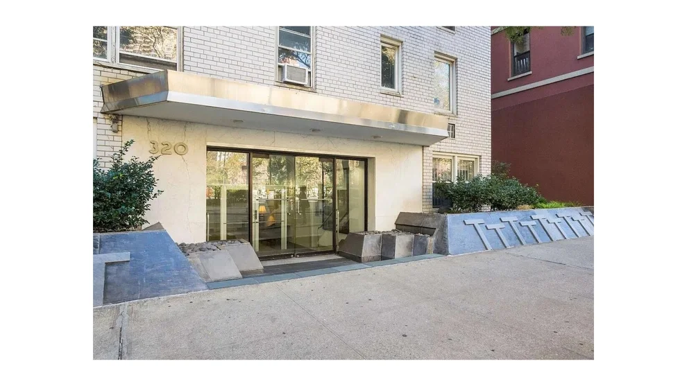 Unit for sale at 320 E 35TH Street, Manhattan, NY 10016