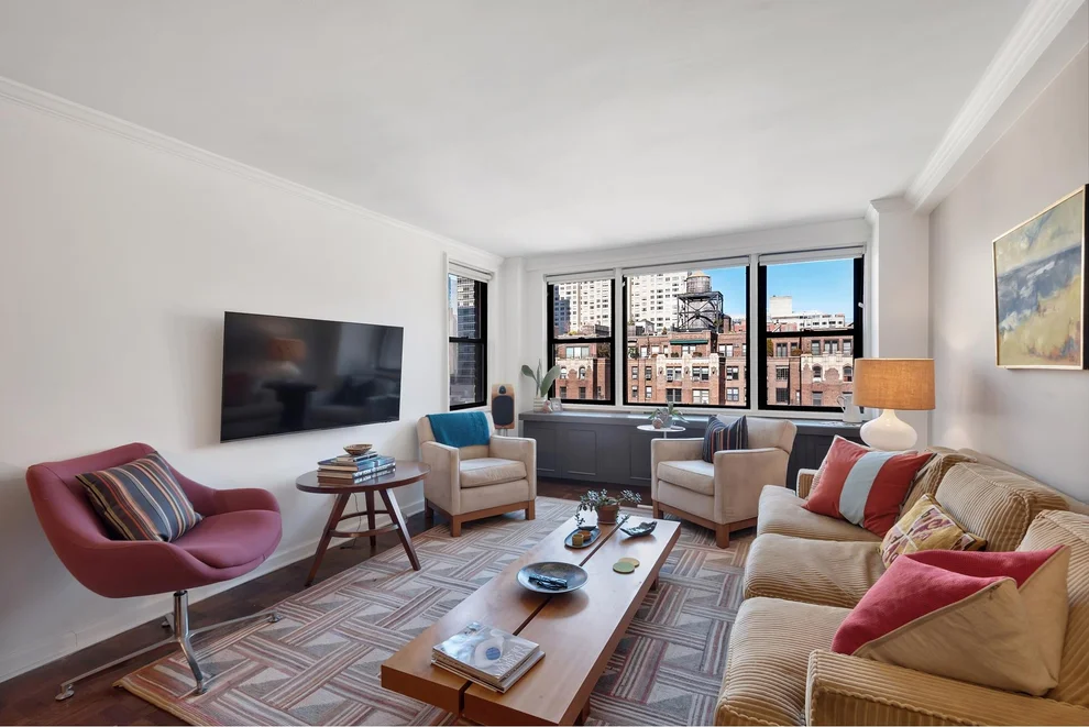 Unit for sale at 345 E 52ND Street, Manhattan, NY 10022