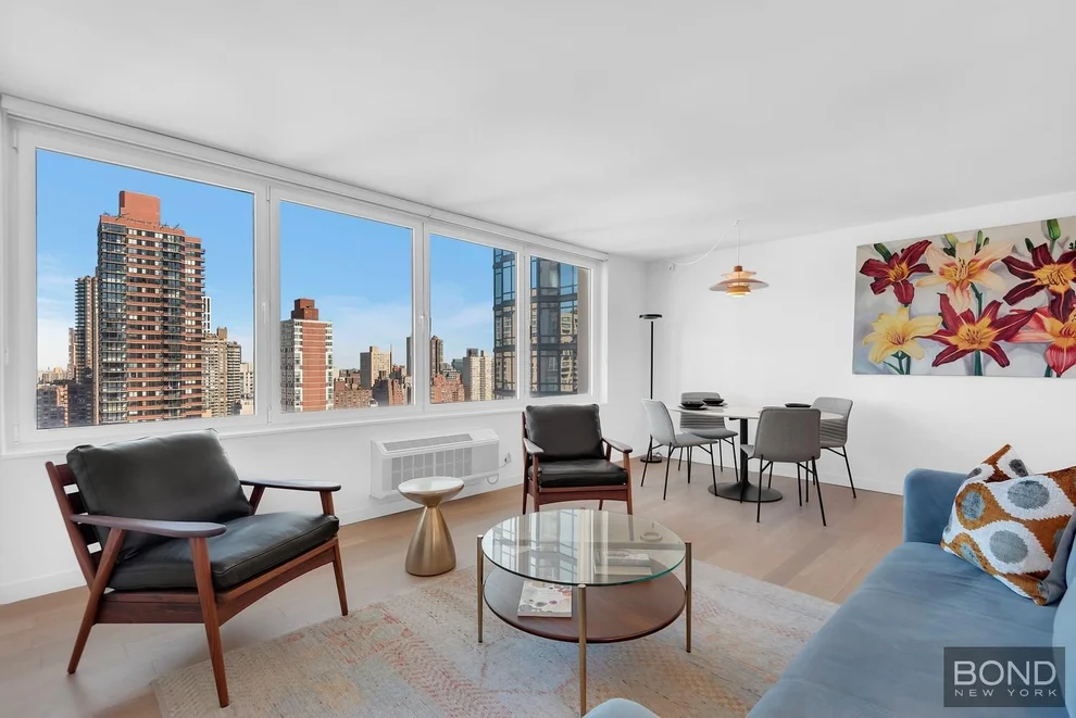 Unit for sale at 353 E 72nd Street, Manhattan, NY 10021