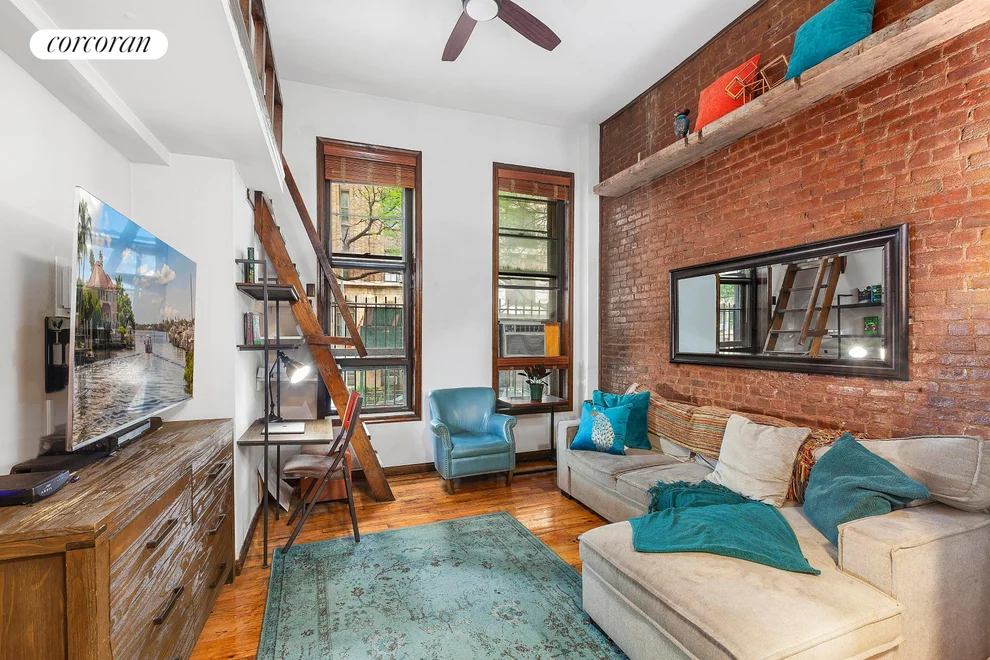 Unit for sale at 169 W 73RD Street, Manhattan, NY 10023