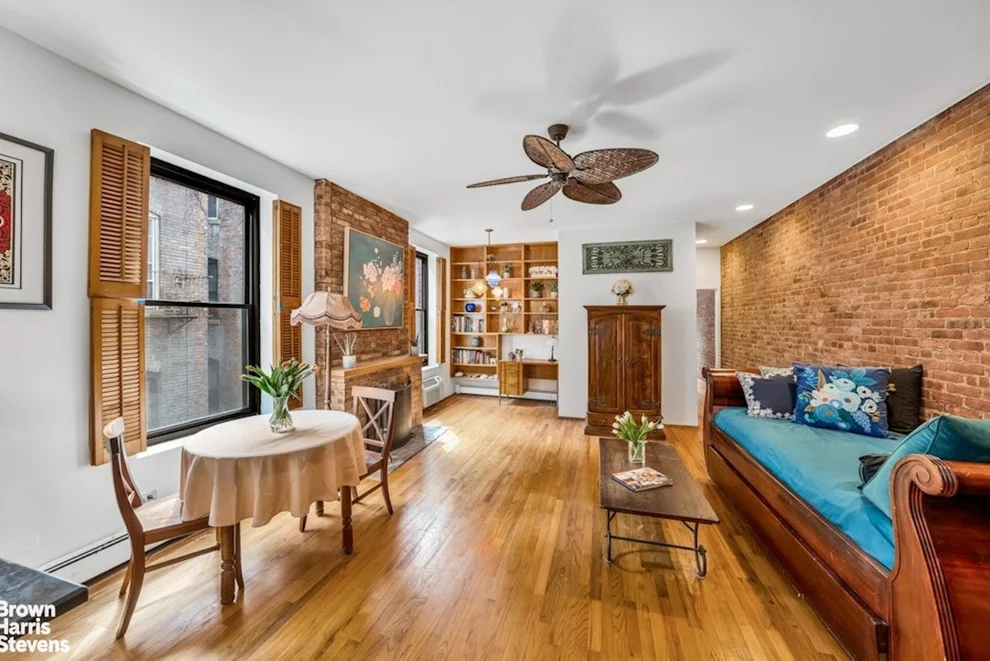 Unit for sale at 202 W 92ND Street, Manhattan, NY 10025