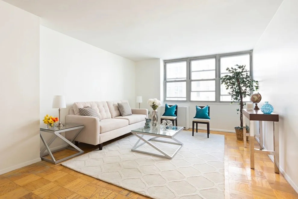 Unit for sale at 420 W 23RD Street, Manhattan, NY 10011