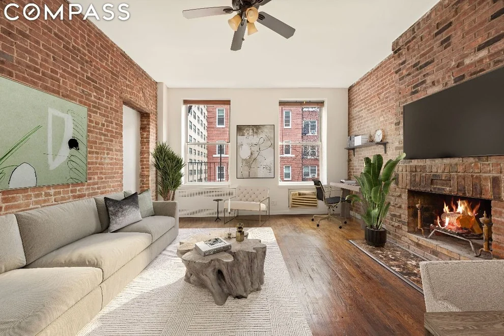 Unit for sale at 305 W 55th Street, Manhattan, NY 10019