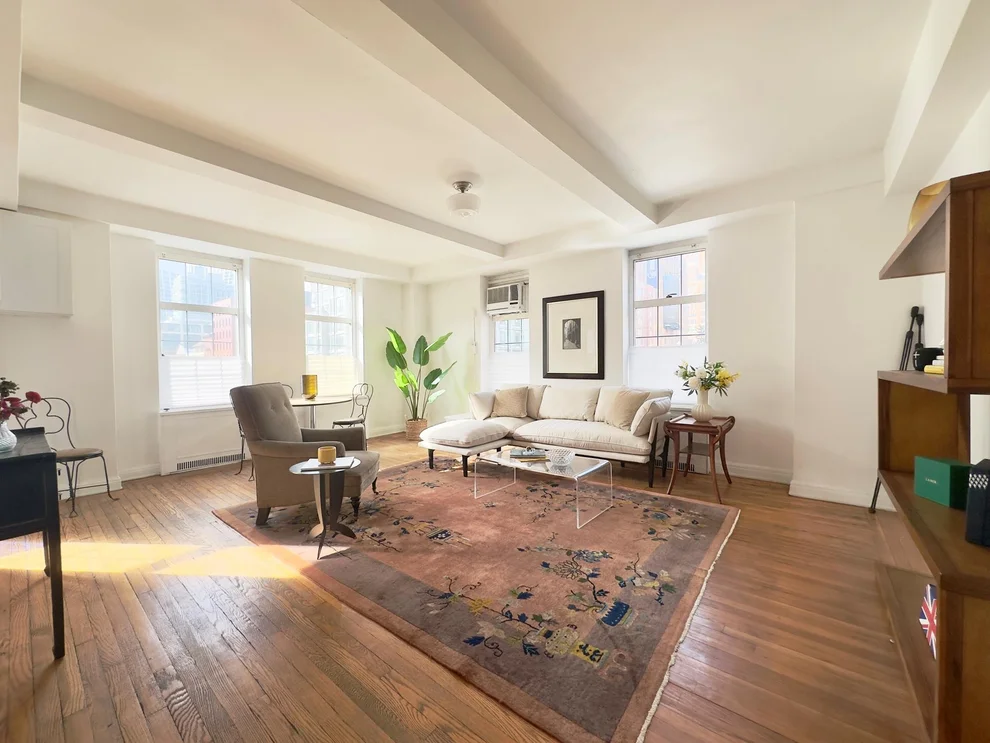 Unit for sale at 465 W 23RD Street, Manhattan, NY 10011