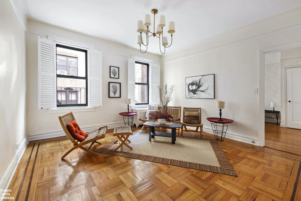 Unit for sale at 170 E 94TH Street, Manhattan, NY 10128