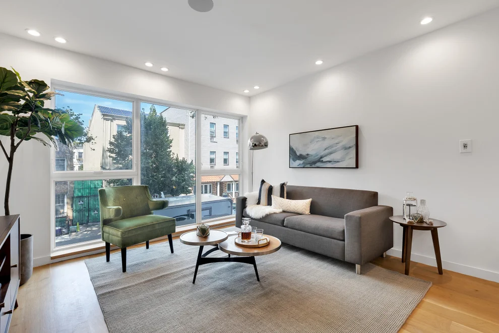 Unit for sale at 194 Ainslie Street, Brooklyn, NY 11211
