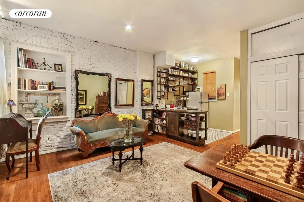 Unit for sale at 207 E 21st Street, Manhattan, NY 10010