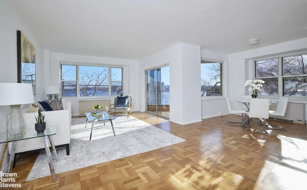 Unit for sale at 200 E END Avenue, Manhattan, NY 10128