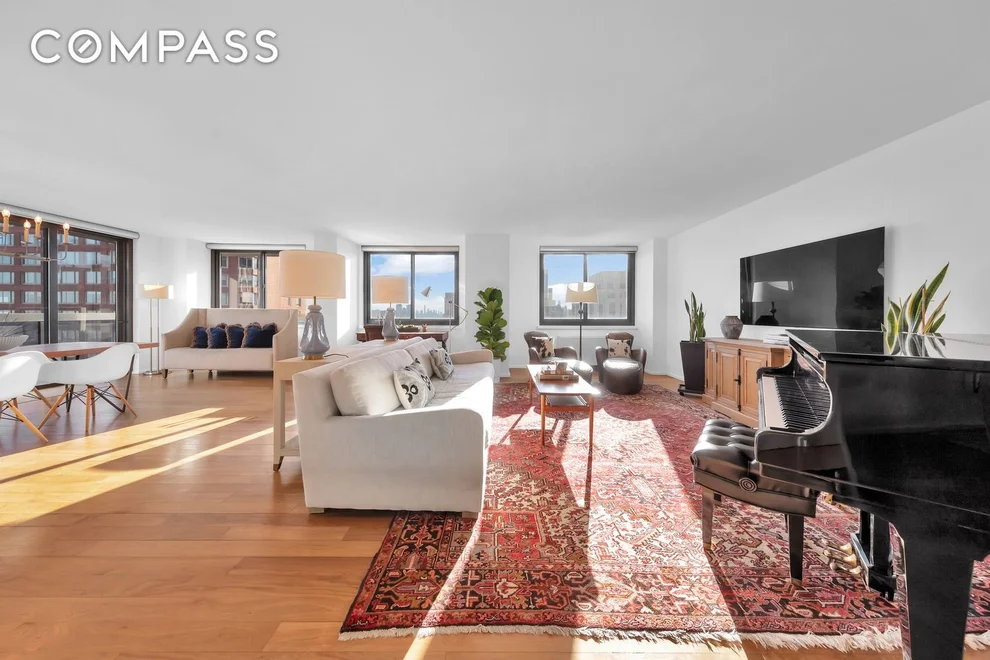 Unit for sale at 515 E 72nd Street, Manhattan, NY 10021
