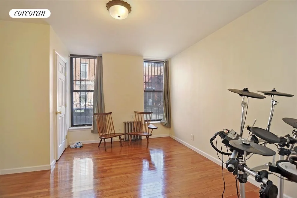 Unit for sale at 172 HUNTINGTON Street, Brooklyn, NY 11231