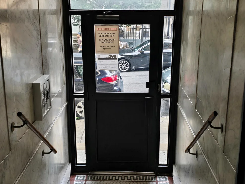 Unit for sale at 924 SUMMIT Avenue, Bronx, NY 10452