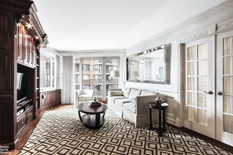 Unit for sale at 60 SUTTON Place S, Manhattan, NY 10022