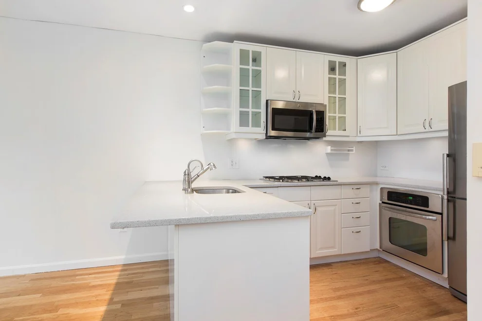 Unit for sale at 186 W 80TH Street, Manhattan, NY 10024