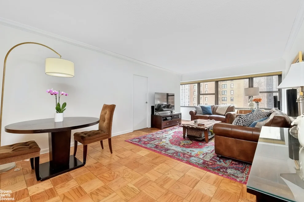 Unit for sale at 160 E 38TH Street, Manhattan, NY 10016