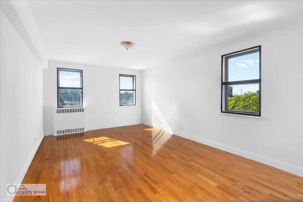 Unit for sale at 90 PARK Terrace E, Manhattan, NY 10034
