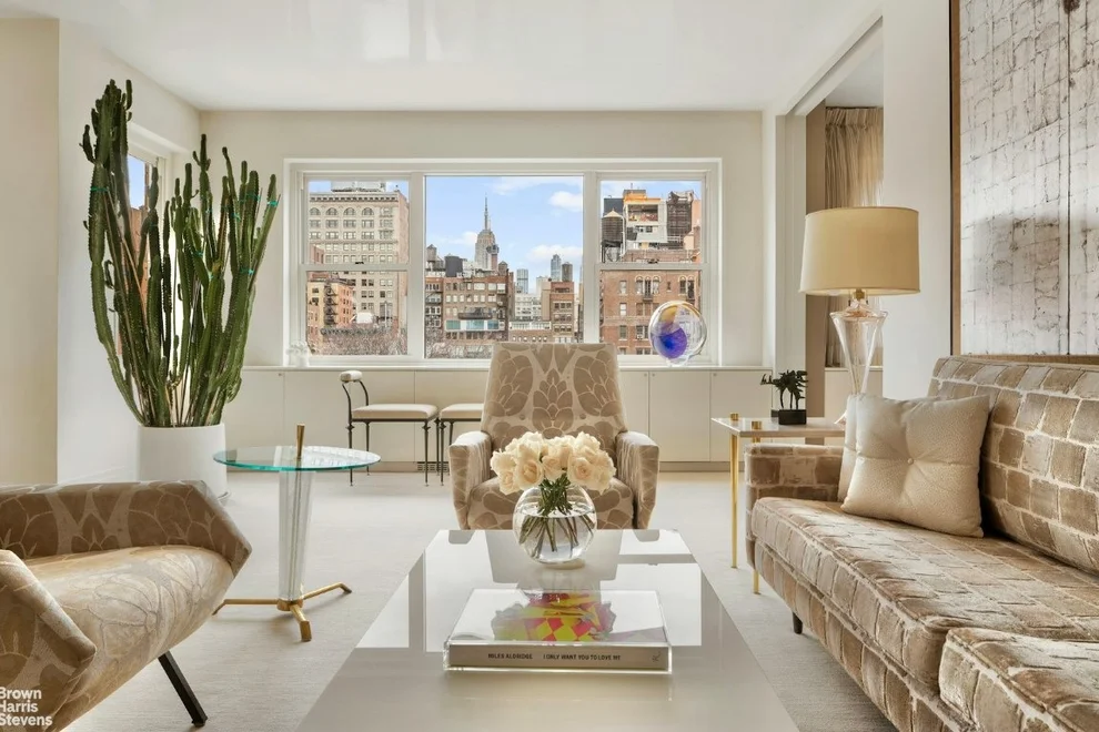 Unit for sale at 20 E 9TH Street, Manhattan, NY 10003