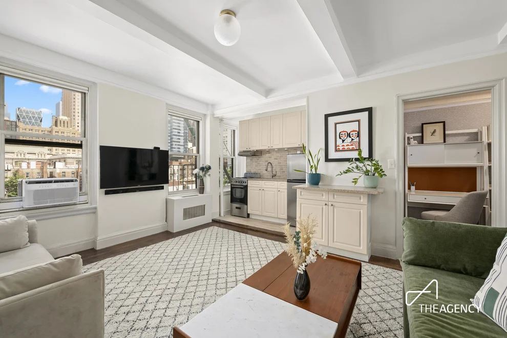 Unit for sale at 325 W 45TH Street, Manhattan, NY 10036