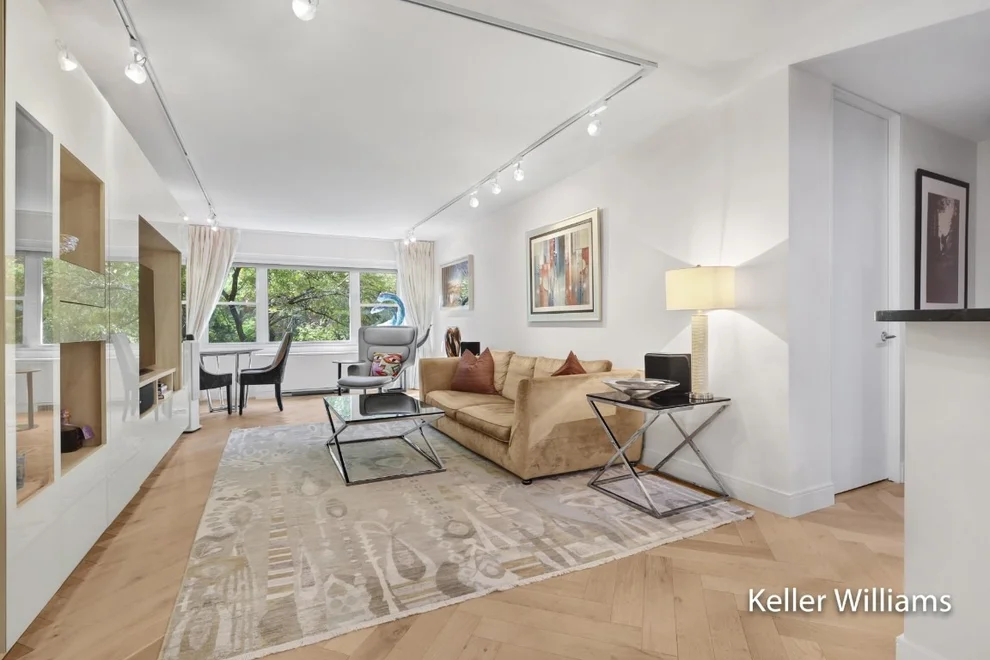 Unit for sale at 333 E 66th Street, Manhattan, NY 10065