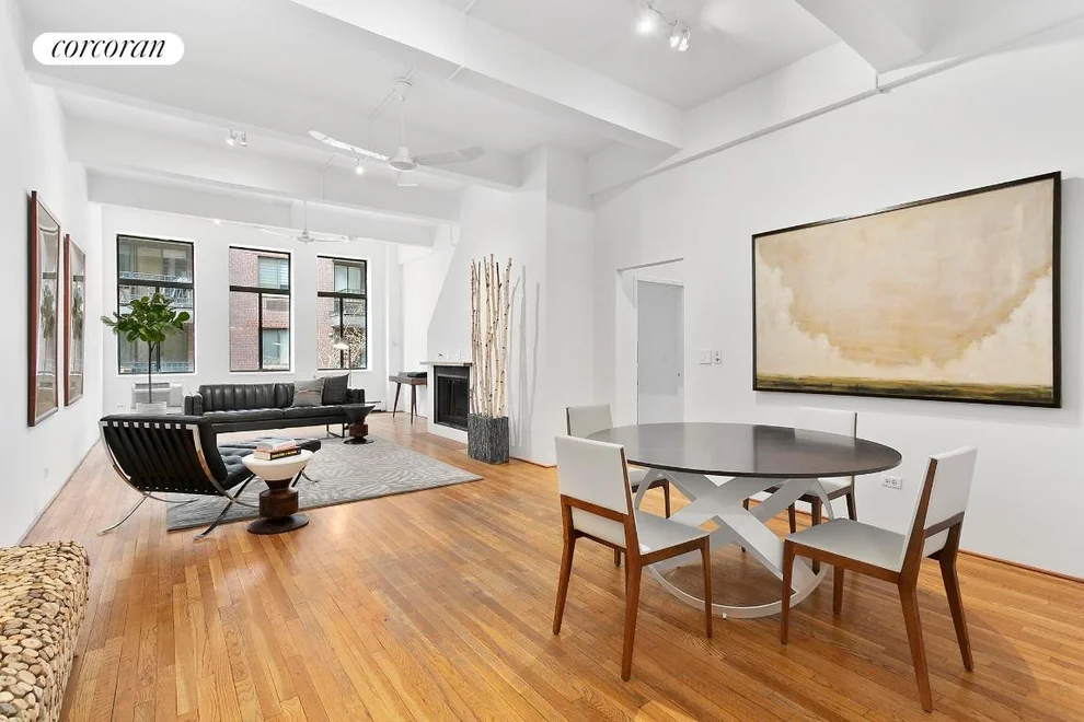Unit for sale at 165 PERRY Street, Manhattan, NY 10014