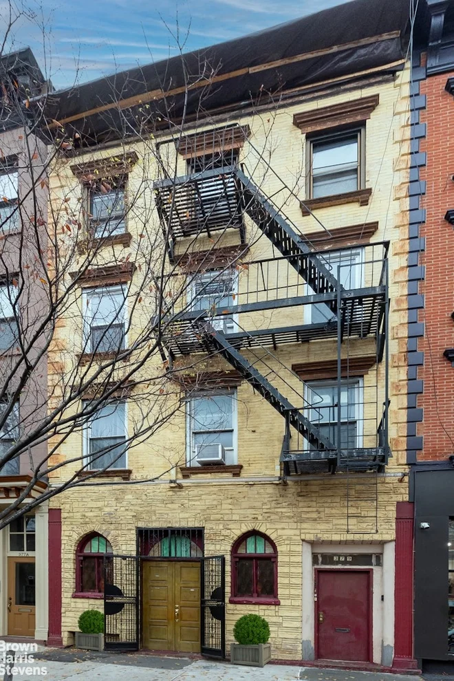 Unit for sale at 379 ATLANTIC Avenue, Brooklyn, NY 11217