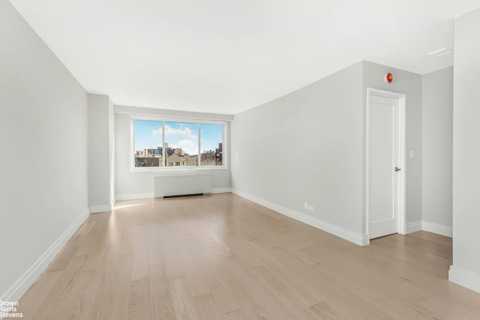 Unit for sale at 3333 HENRY HUDSON Parkway, Bronx, NY 10463