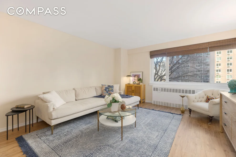 Unit for sale at 345 W 58th Street, Manhattan, NY 10019