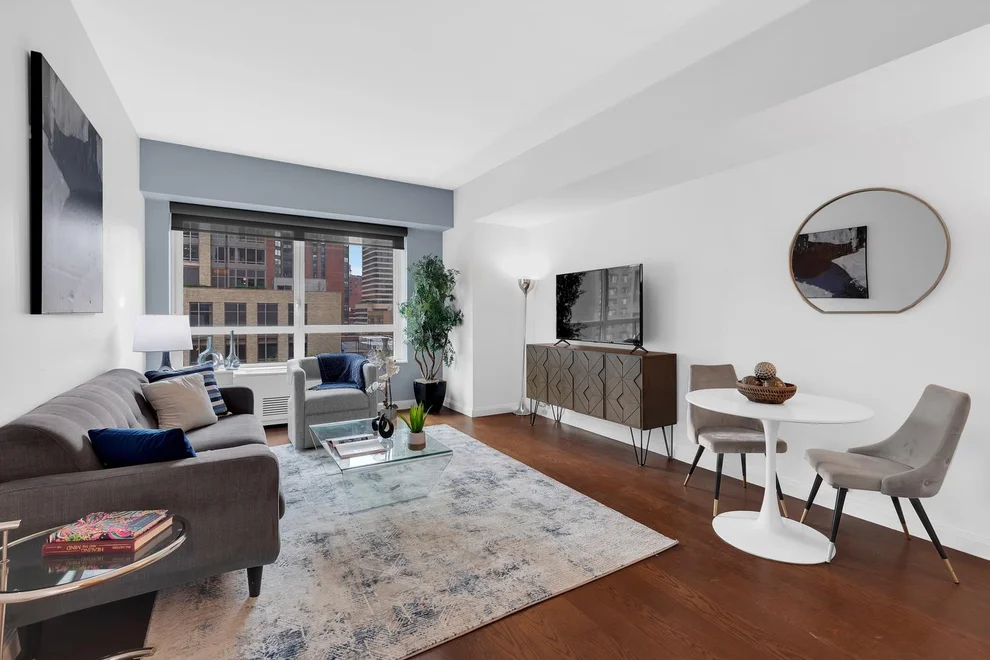 Unit for sale at 200 E 94TH Street, Manhattan, NY 10128