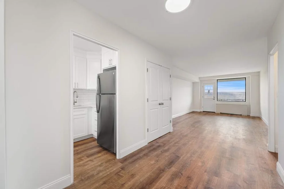 Unit for sale at 4901 Henry Hudson Parkway W, Bronx, NY 10471